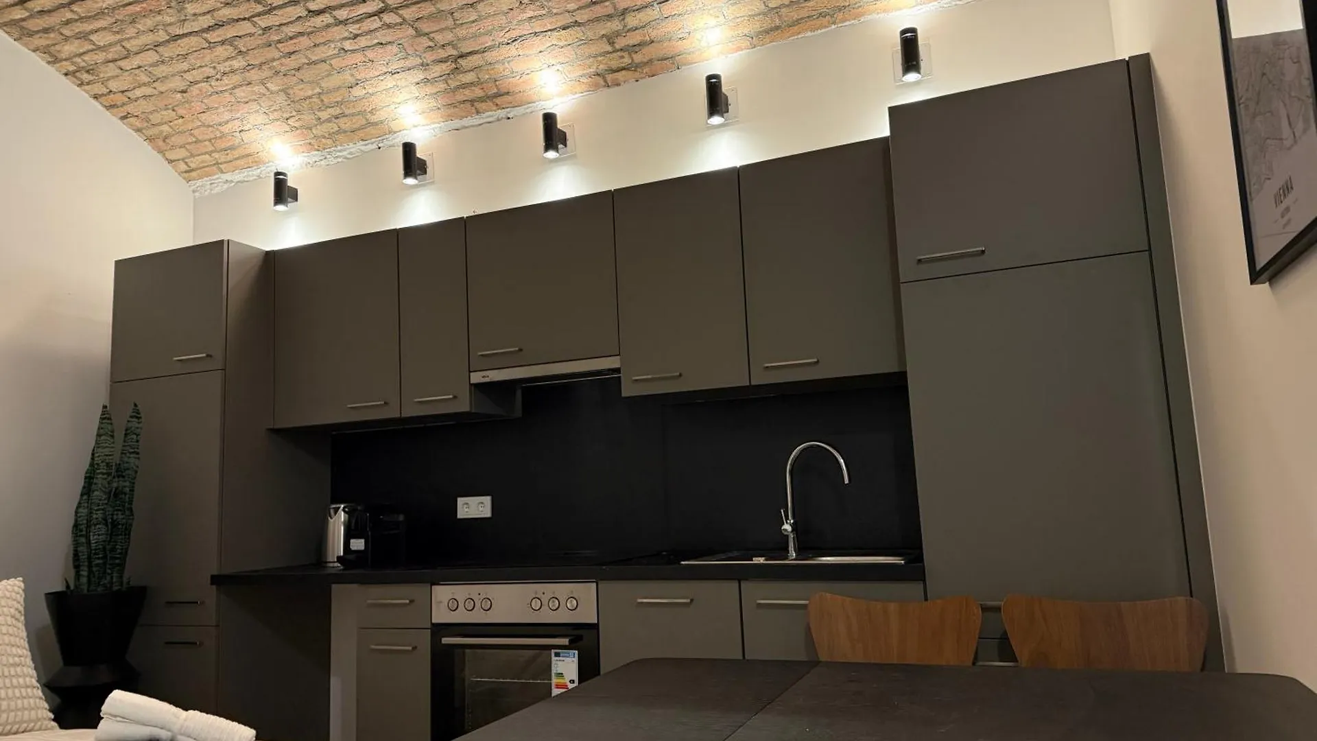 Cosy Renovated Apartment In Mariahilf Vienna Austria